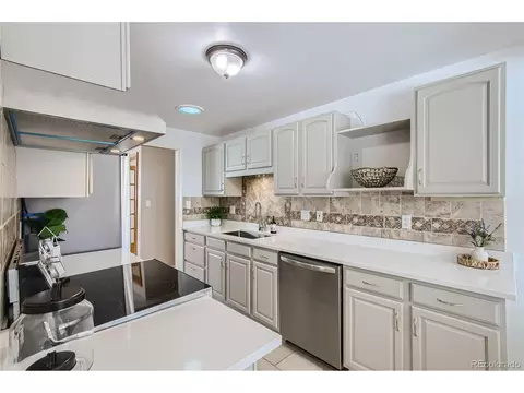 560 S 43rd St, Boulder, CO 80305 photo 11