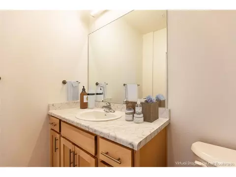 Undisclosed, Denver, CO 80238 photo 4
