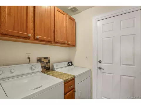 1249 E 96th Pl, Thornton, CO 80229 photo 10