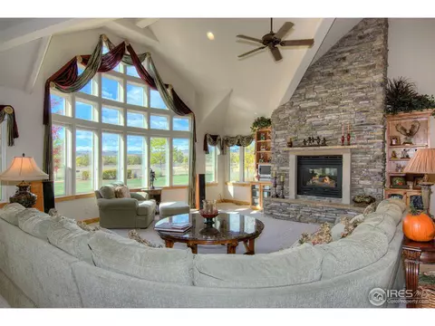 2075 Doyle Dr, Berthoud, CO 80513 photo 5