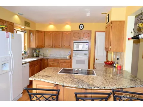 7326 Poston Way, Boulder, CO 80301 photo 2