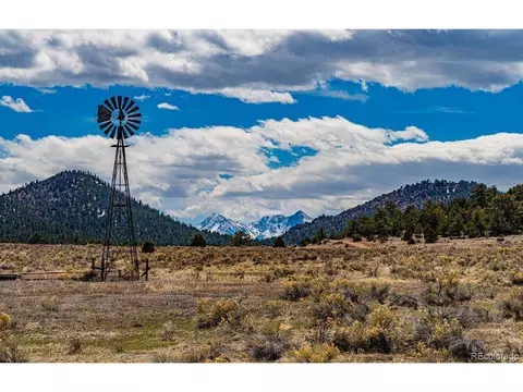 36 Marcey Rd, Westcliffe, CO 81252