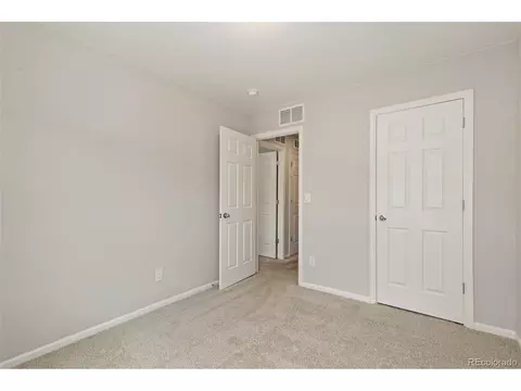 16040 E Warner Pl, Denver, CO 80239 photo 21