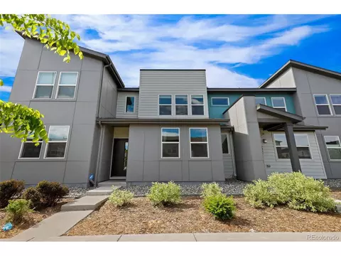 16040 E Warner Pl, Denver, CO 80239 photo 1