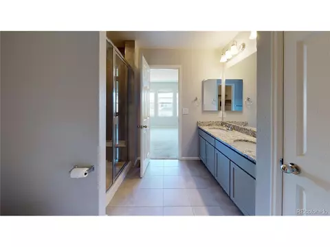 16040 E Warner Pl, Denver, CO 80239 photo 19