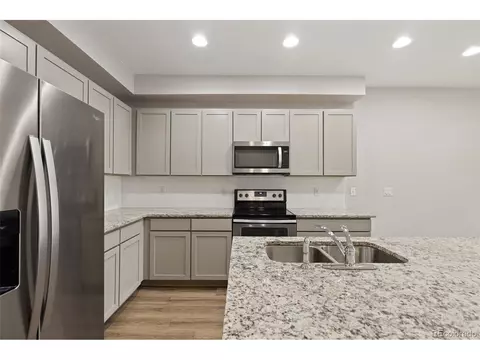 16040 E Warner Pl, Denver, CO 80239 photo 12