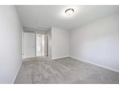 Bedroom - 13952 E Whitaker Dr, Aurora, CO 80015 photo 4 of 7