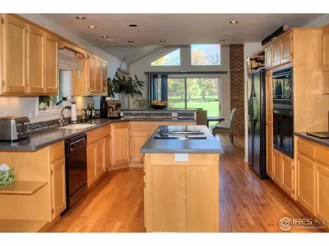 5008 Carter Ct, Boulder, CO 80301 photo 4