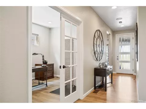 27886 E 8th Pl, Aurora, CO 80018 photo 9