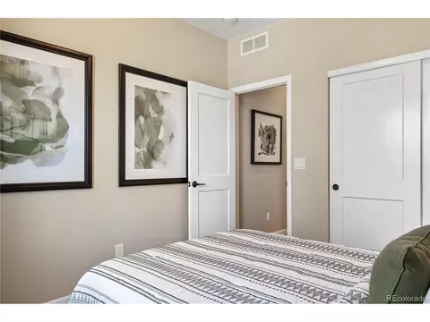 27886 E 8th Pl, Aurora, CO 80018 photo 21