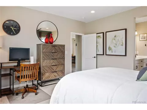 27886 E 8th Pl, Aurora, CO 80018 photo 13
