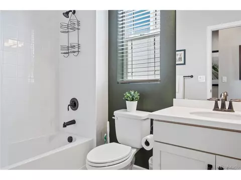 27886 E 8th Pl, Aurora, CO 80018 photo 23