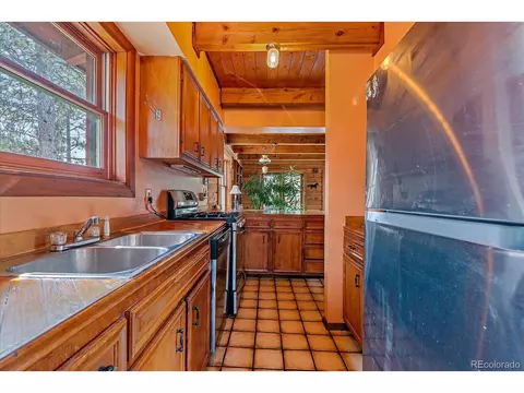 Kitchen - 104 Six Bits St, Bailey, CO 80421 photo 3 of 3