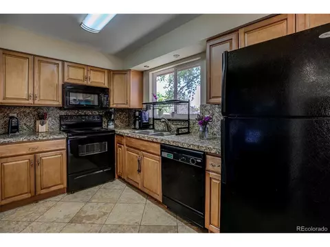 12814 E Florida Dr, Aurora, CO 80012 photo 1
