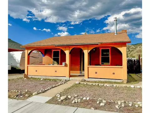 716 W 1st St, Salida, CO 81201
