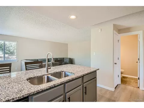 5481 E 121st Pl, Thornton, CO 80241 photo 12