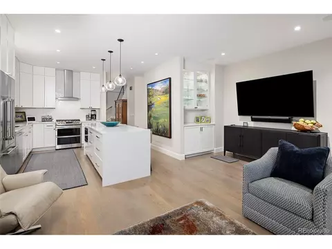 528 Madison St, Denver, CO 80206 photo 2