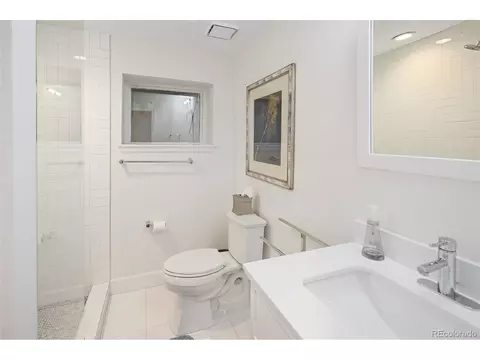 528 Madison St, Denver, CO 80206 photo 33