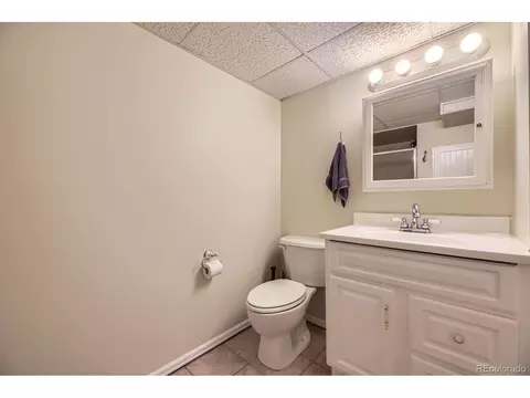 5485 E Bails Dr, Denver, CO 80222 photo 20