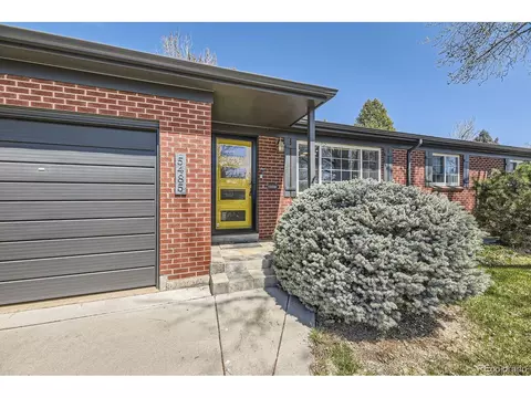 5485 E Bails Dr, Denver, CO 80222 photo 3