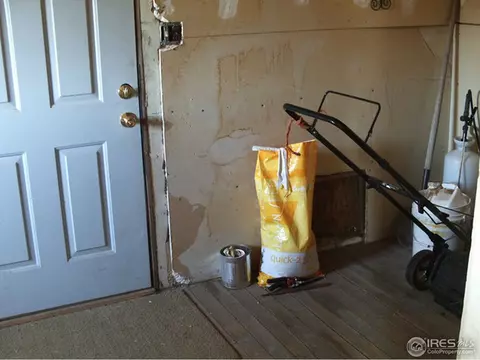 615 Washington Ave, Bennett, CO 80102 photo 14
