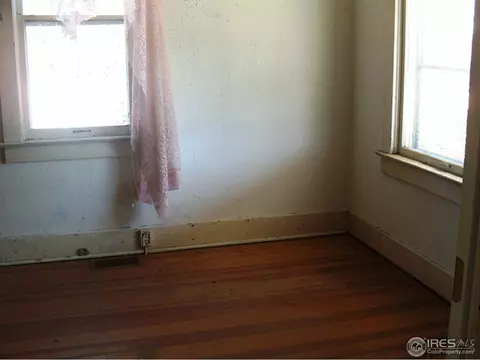 615 Washington Ave, Bennett, CO 80102 photo 8