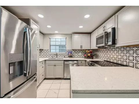 12685 E Pacific Cir #B, Aurora, CO 80014 photo 4