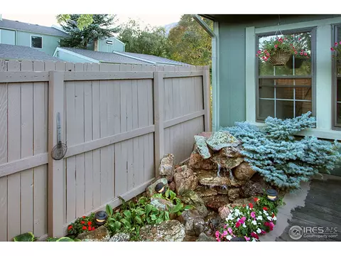 78 Benthaven Pl, Boulder, CO 80305 photo 2