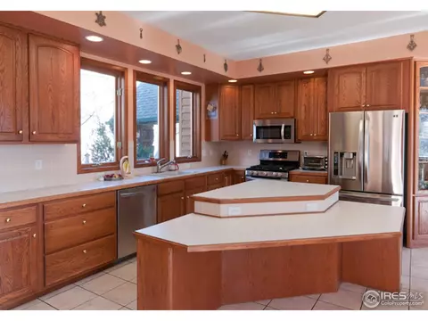 32175 S Saint Vrain Dr, Lyons, CO 80540 photo 7