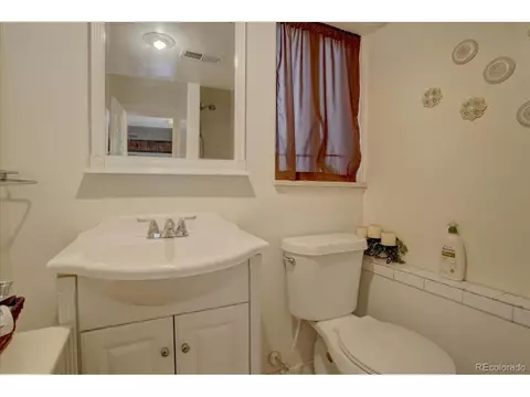 1201 Eagle St, Aurora, CO 80011 photo 15