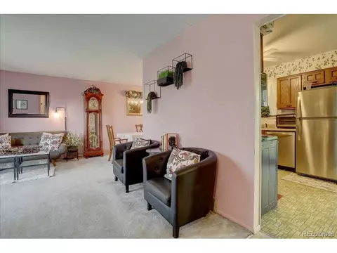 1201 Eagle St, Aurora, CO 80011 photo 3