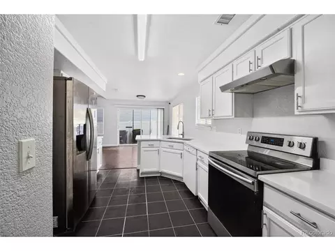 Kitchen - 19762 E 49th Ave, Denver, CO 80249 photo 5 of 5