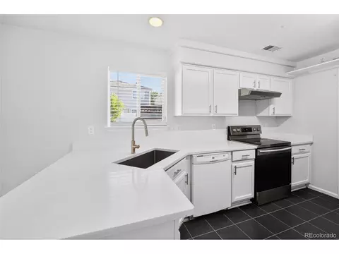 Kitchen - 19762 E 49th Ave, Denver, CO 80249 photo 3 of 5