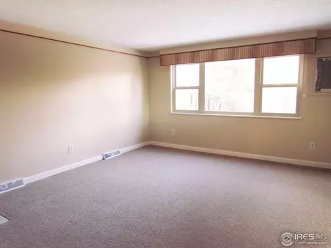 8324 Allison Ct, Arvada, CO 80005 photo 2
