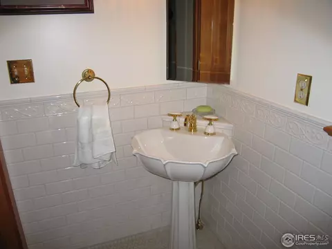419 Canyon Blvd, Boulder, CO 80302 photo 5