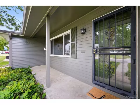 5436 E Atlantic Pl, Denver, CO 80222 photo 4