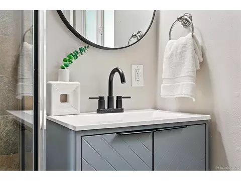5436 E Atlantic Pl, Denver, CO 80222 photo 27