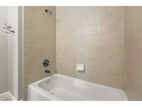 5436 E Atlantic Pl, Denver, CO 80222 photo 31