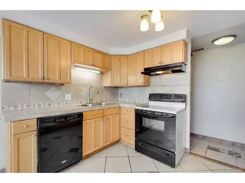 1155 N Ash St #707, Denver, CO 80220