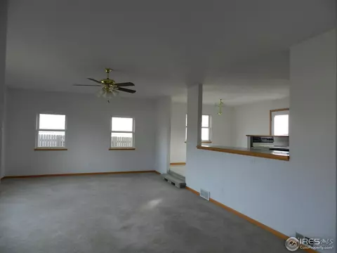 862 E 2nd St, Akron, CO 80720 photo 2