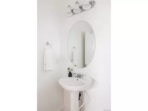 8008 E 25th Ave, Denver, CO 80238 photo 15