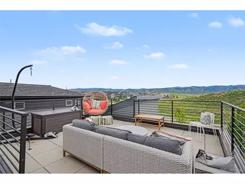 9586 Middle Fork St, Littleton, CO 80125