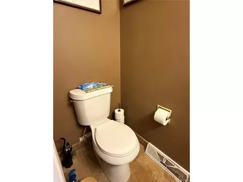 9018 E Mansfield Ave, Denver, CO 80237 photo 10