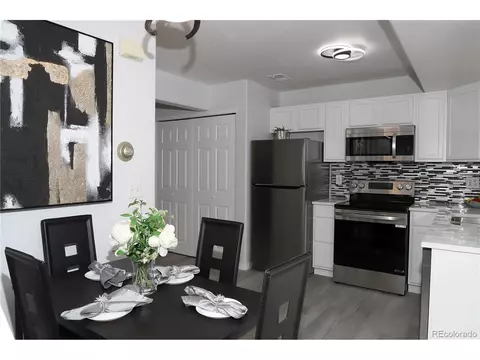17267 E Ford Dr, Aurora, CO 80017 photo 2