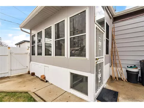 Undisclosed, Denver, CO 80221 photo 34