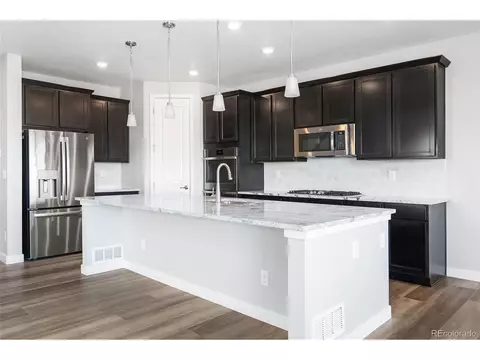 22451 E Narrowleaf Cir, Aurora, CO 80016 photo 3