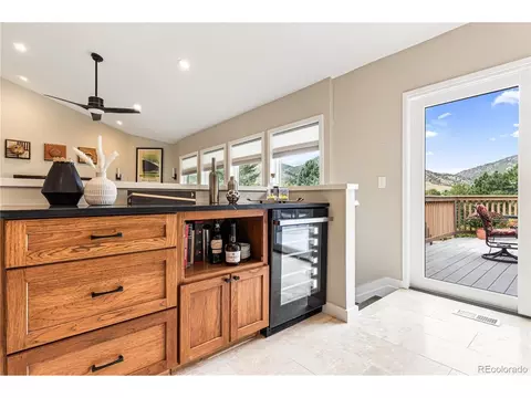 Kitchen - 5590 Crestbrook Dr, Morrison, CO 80465 photo 7 of 7