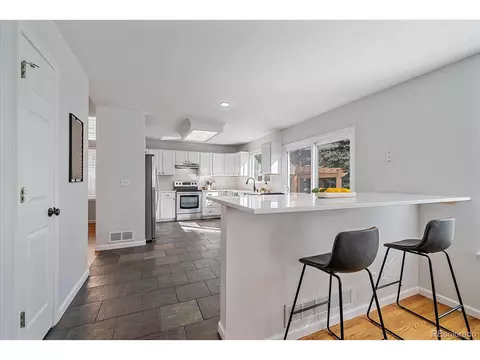 7362 E Villanova Pl, Denver, CO 80231 photo 15