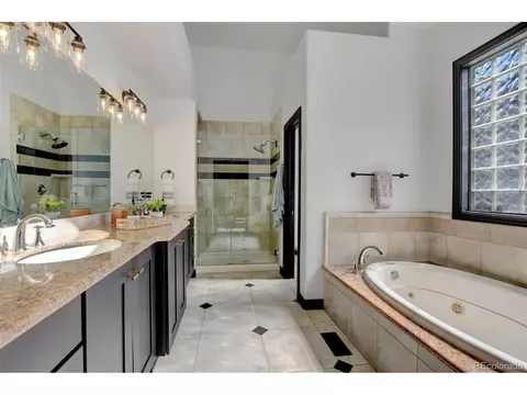 8776 E Iliff Dr, Denver, CO 80231 photo 24