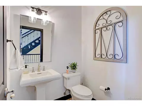 8776 E Iliff Dr, Denver, CO 80231 photo 31